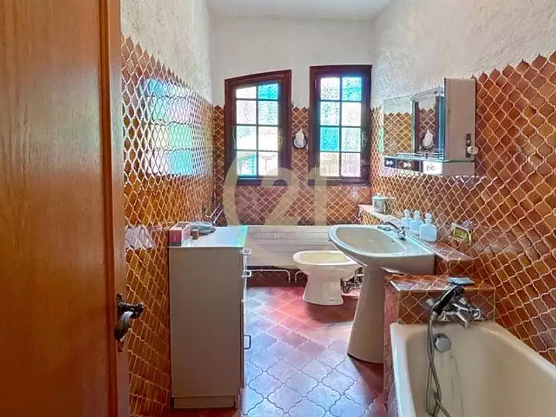 Maison, 259,1 m²
