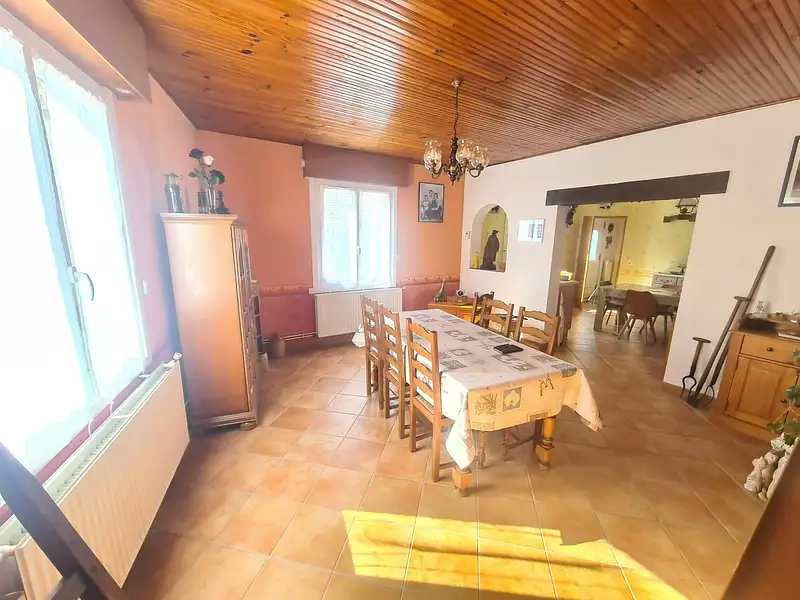 Maison, 148 m²