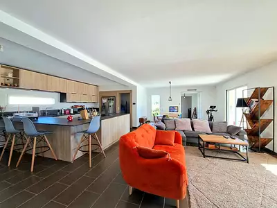 Maison, 187 m²