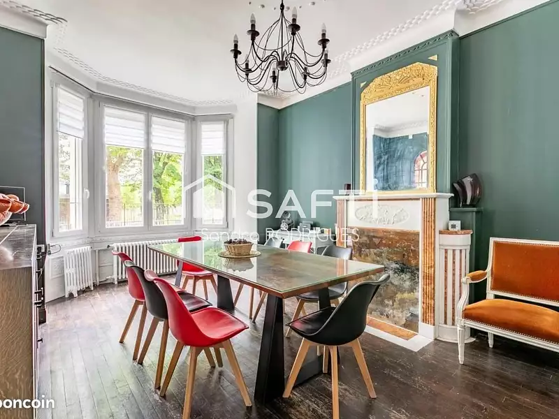 Maison, 160 m²