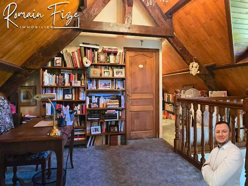 Maison, 277 m²