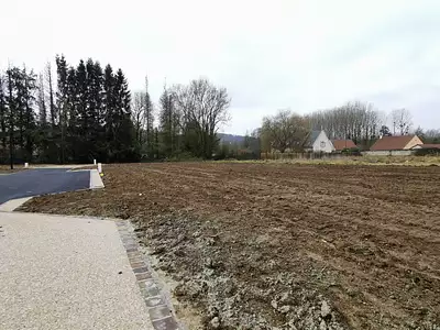 Terrain, 640 m²