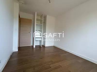 Maison, 200 m²