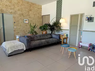 Maison, 196 m²