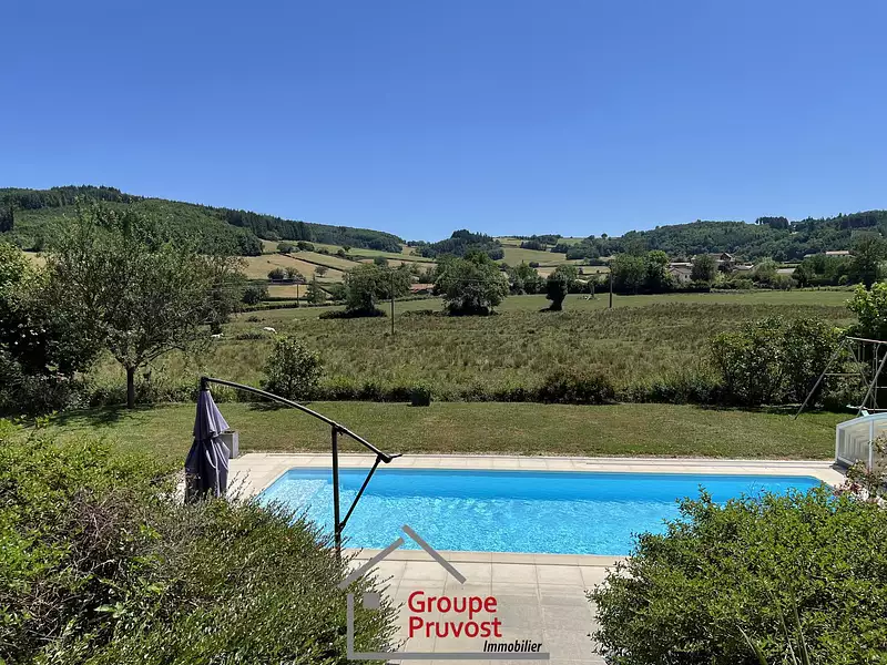 Maison, 174 m²