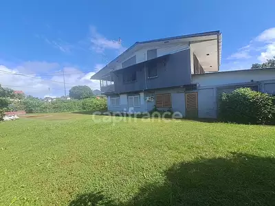 Maison, 338 m²