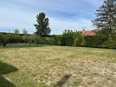 Terrain, 658 m²