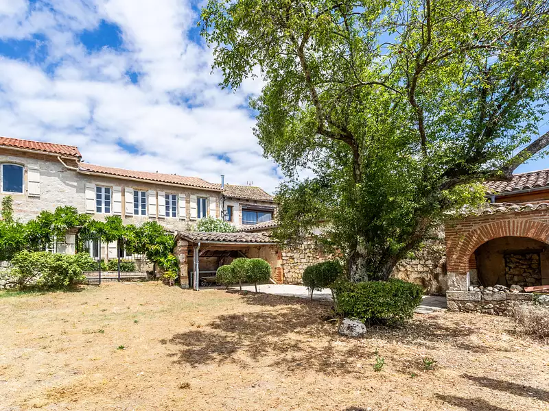 Maison, 275 m²