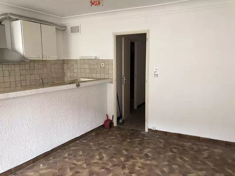 Immeuble, 84,72 m²