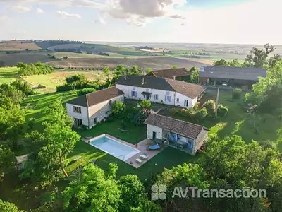 Maison, 444 m²