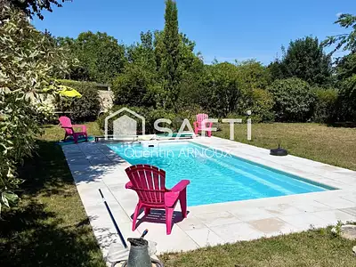Maison, 211 m²