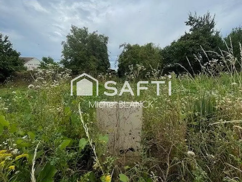 Terrain, 1 100 m²