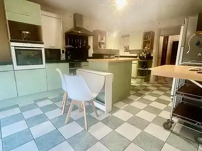 Appartement, 180 m²