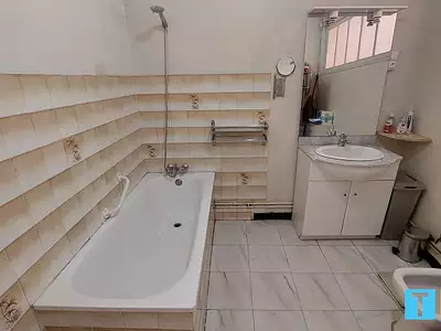Maison, 400 m²