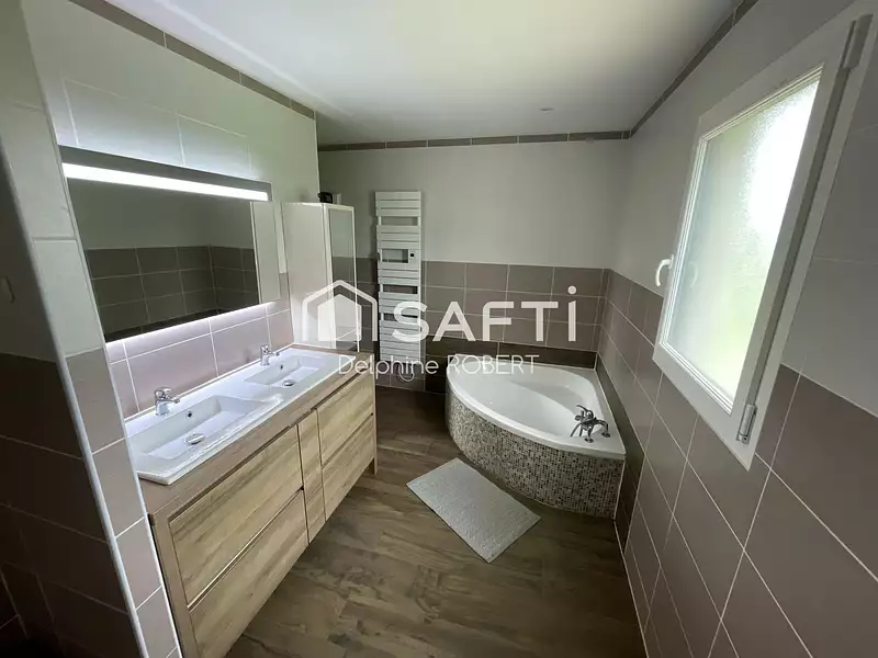 Maison, 112 m²