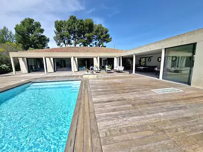 Maison, 250 m²