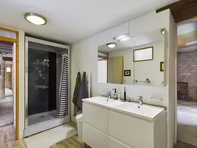 Maison, 166 m²