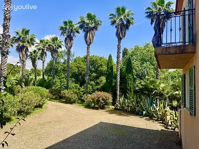 Maison, 484,84 m²