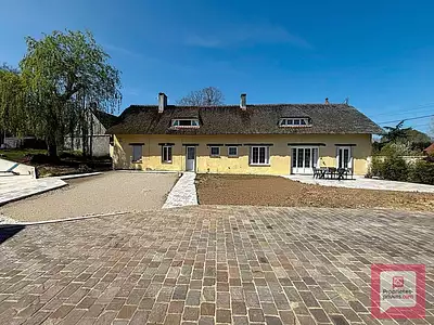 Maison, 250 m²