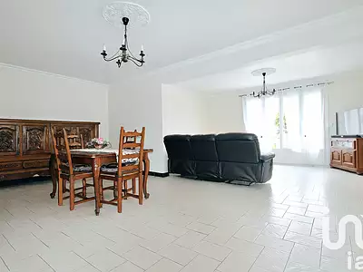 Maison, 208 m²