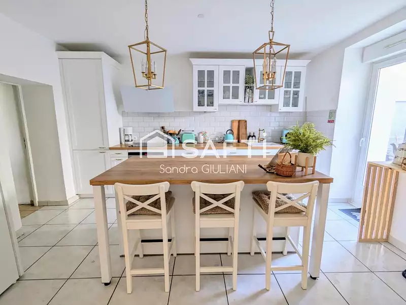 Maison, 155 m²
