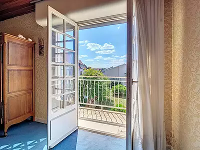 Maison, 196 m²