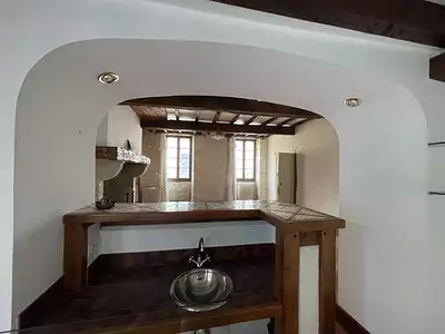Maison, 236,7 m²