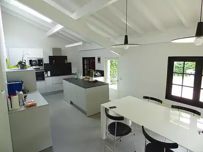Maison, 168 m²