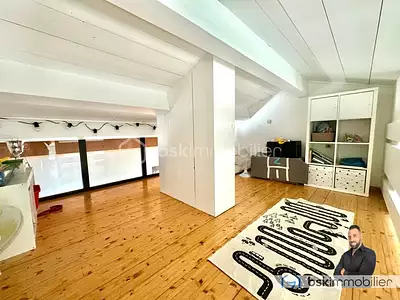 Maison, 270 m²