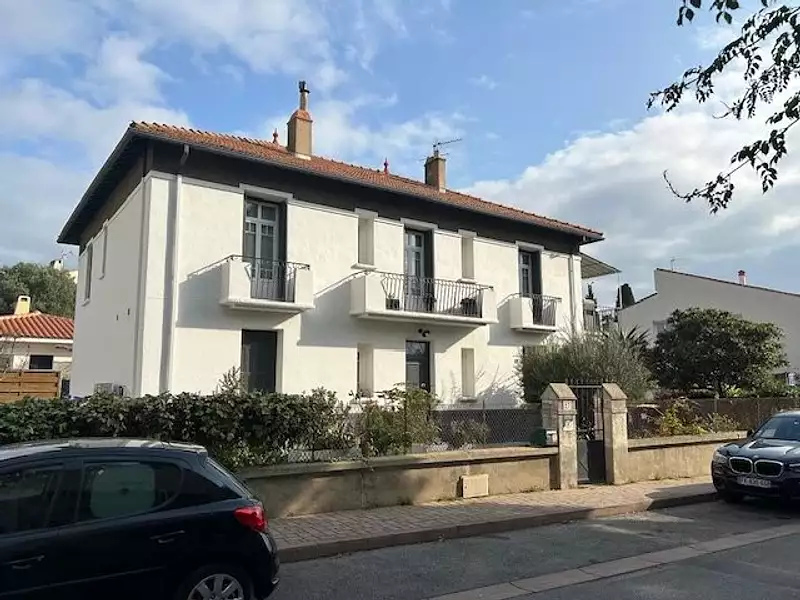 Maison, 285 m²