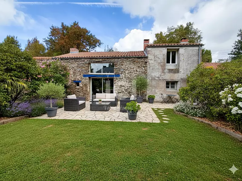 Maison, 164 m²
