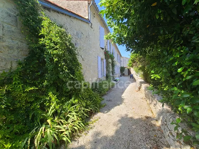 Maison, 207 m²