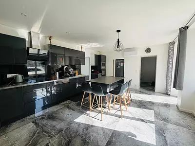 Maison, 140 m²