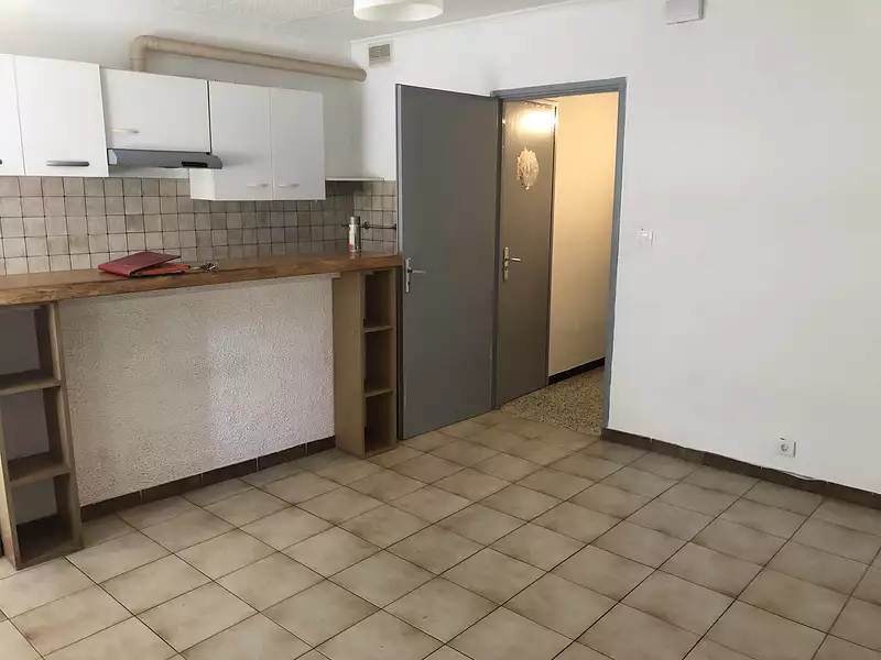 Immeuble, 84,72 m²