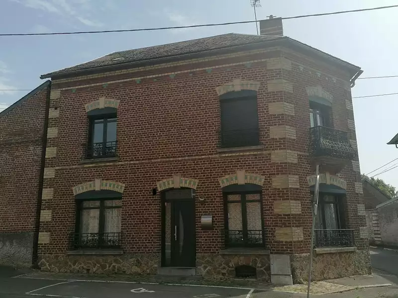 Maison, 176 m²