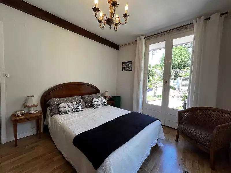 Maison, 180 m²