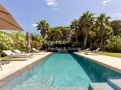 Maison, 540 m²