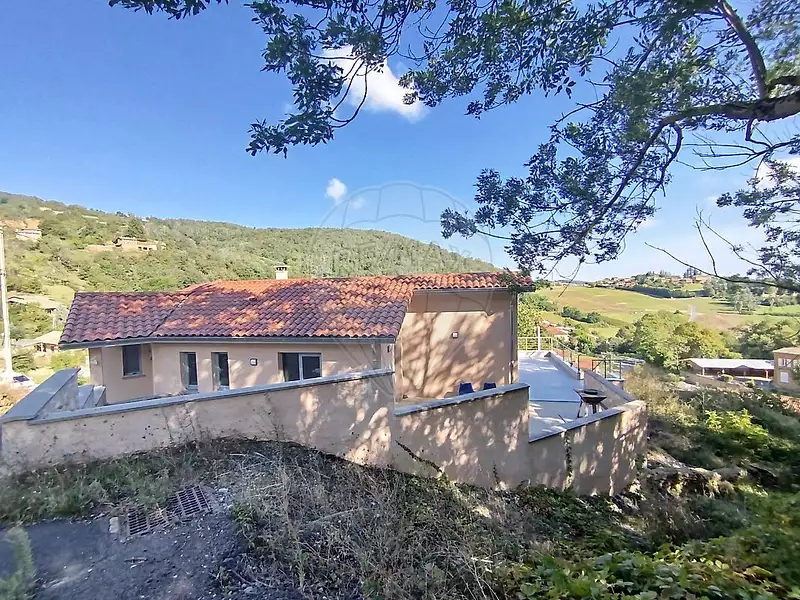 Maison, 225 m²