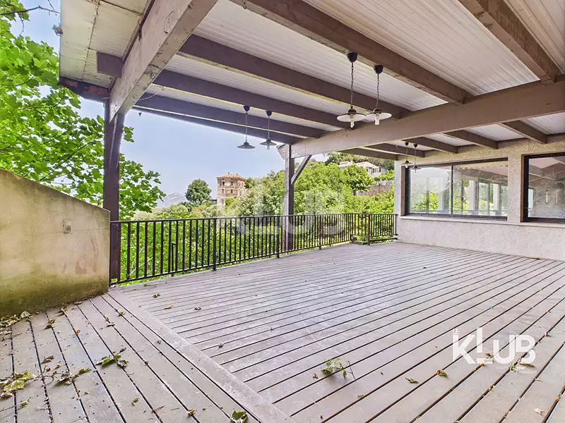 Maison, 290 m²