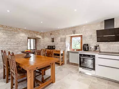 Maison, 166 m²