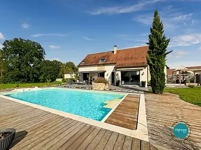 Maison, 270 m²
