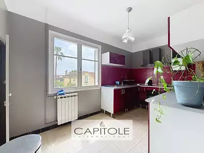 Maison, 268 m²