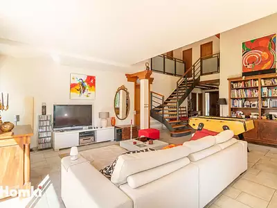 Maison, 241 m²