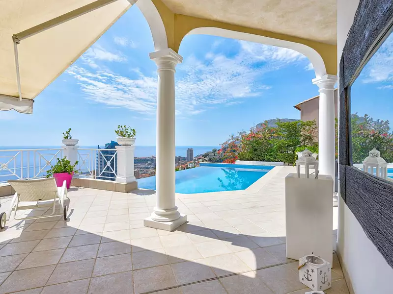 Maison, 457 m²