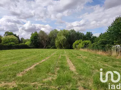 Terrain, 1 668 m²