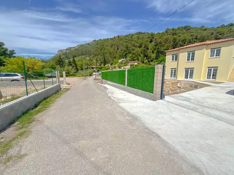Maison, 180 m²