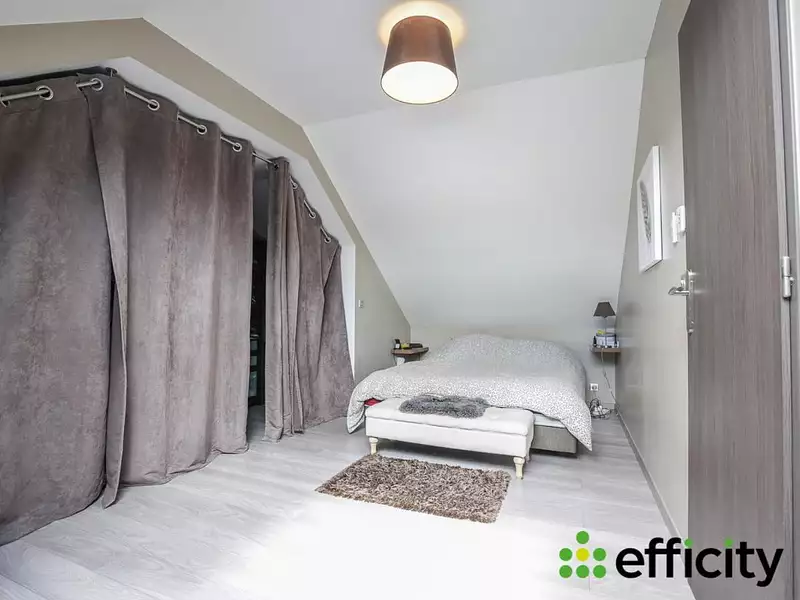 Maison, 185 m²