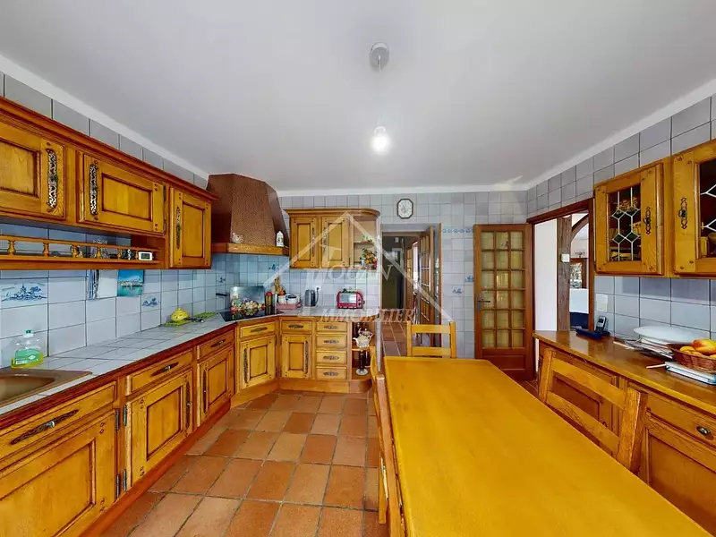 Maison, 176 m²