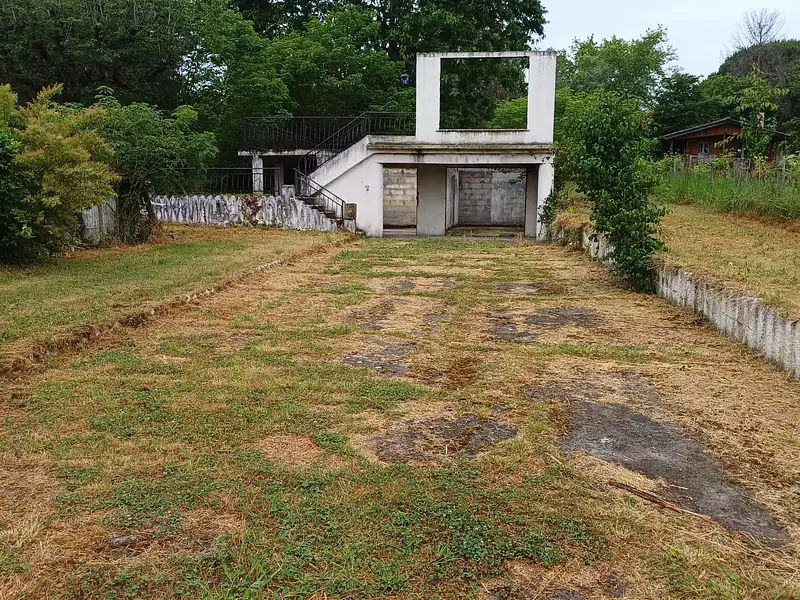 Terrain, 1 340 m²