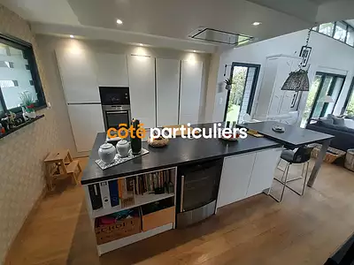 Maison, 205 m²